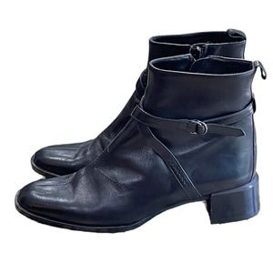 SESTO MEUCCI Black Italian Leather Ankle boots with buckle Prialpas Gomma